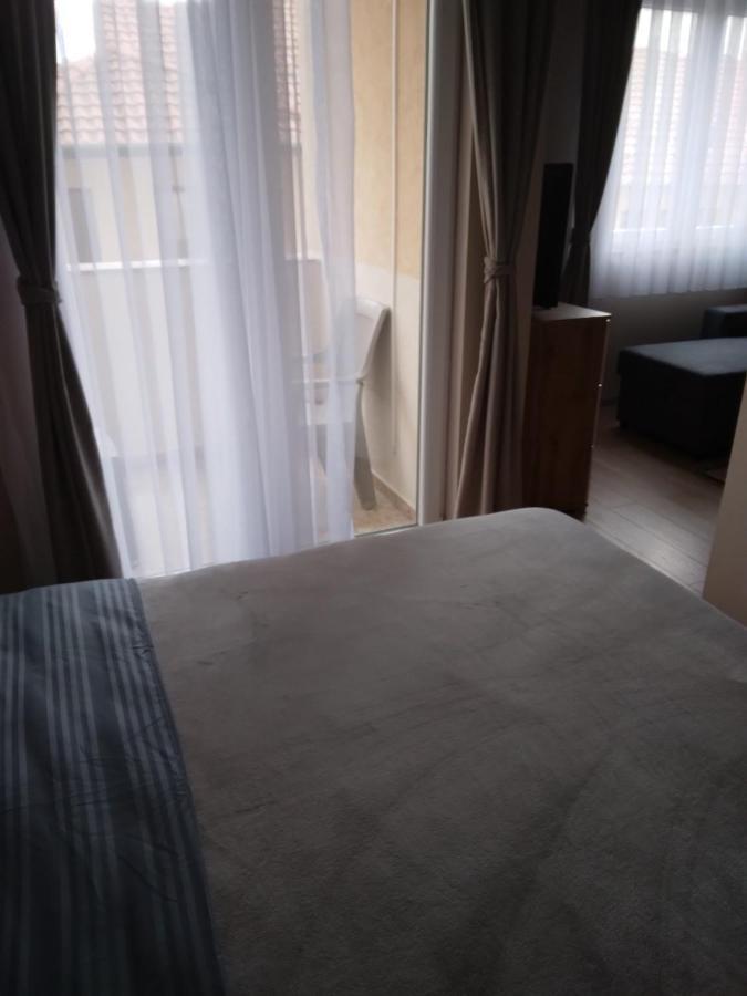 Gray Apartament 2 Priština Exteriér fotografie